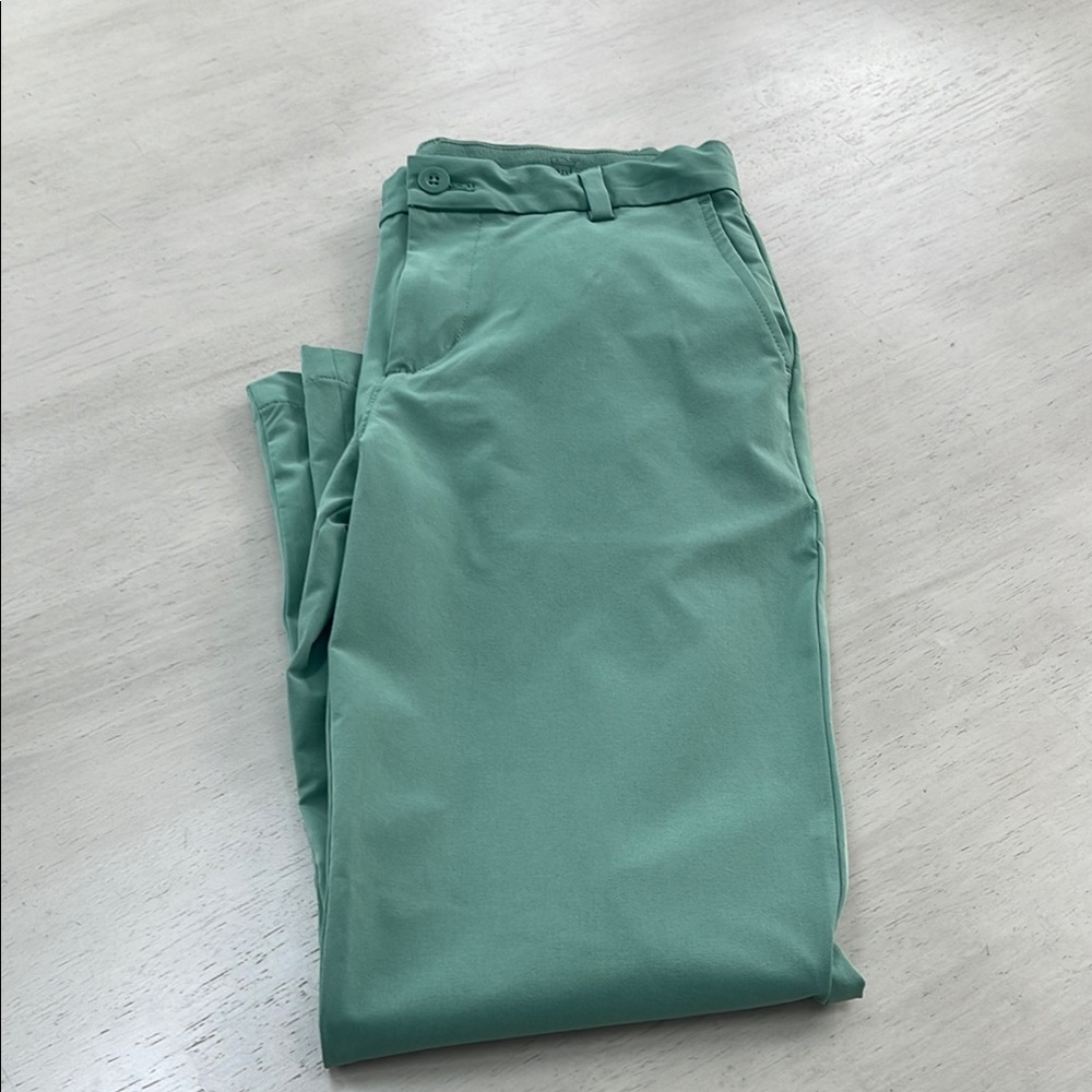 Vineyard Vines Green Casual Pants with Elastic Waistband